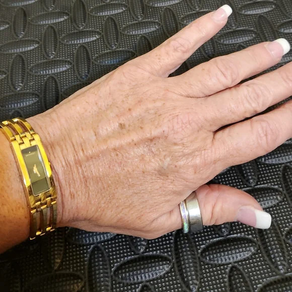 MOVADO AUTHENTIC ESPERANZA WATCH - Picture 9 of 12